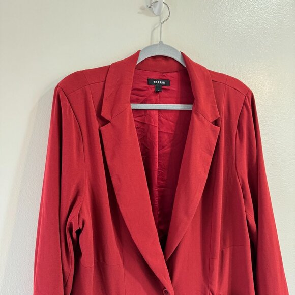Torrid Blazer Jacket 2 / 2X Red Long Single Button Pockets Holiday Christmas - Picture 3 of 10